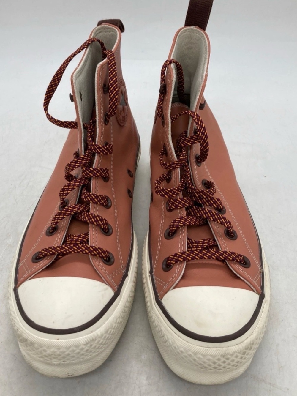 Converse Chuck Taylor Leather All Star Women’s High-Top Sneakers Size 9.5